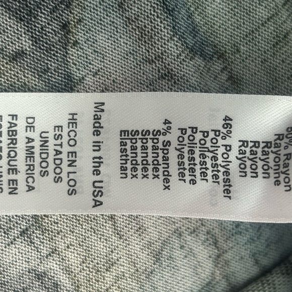 MICHAEL STARS TREASURE Camo Shirt Top Light Weight Sweatshirt Hi Low NWT MP - Picture 5 of 10